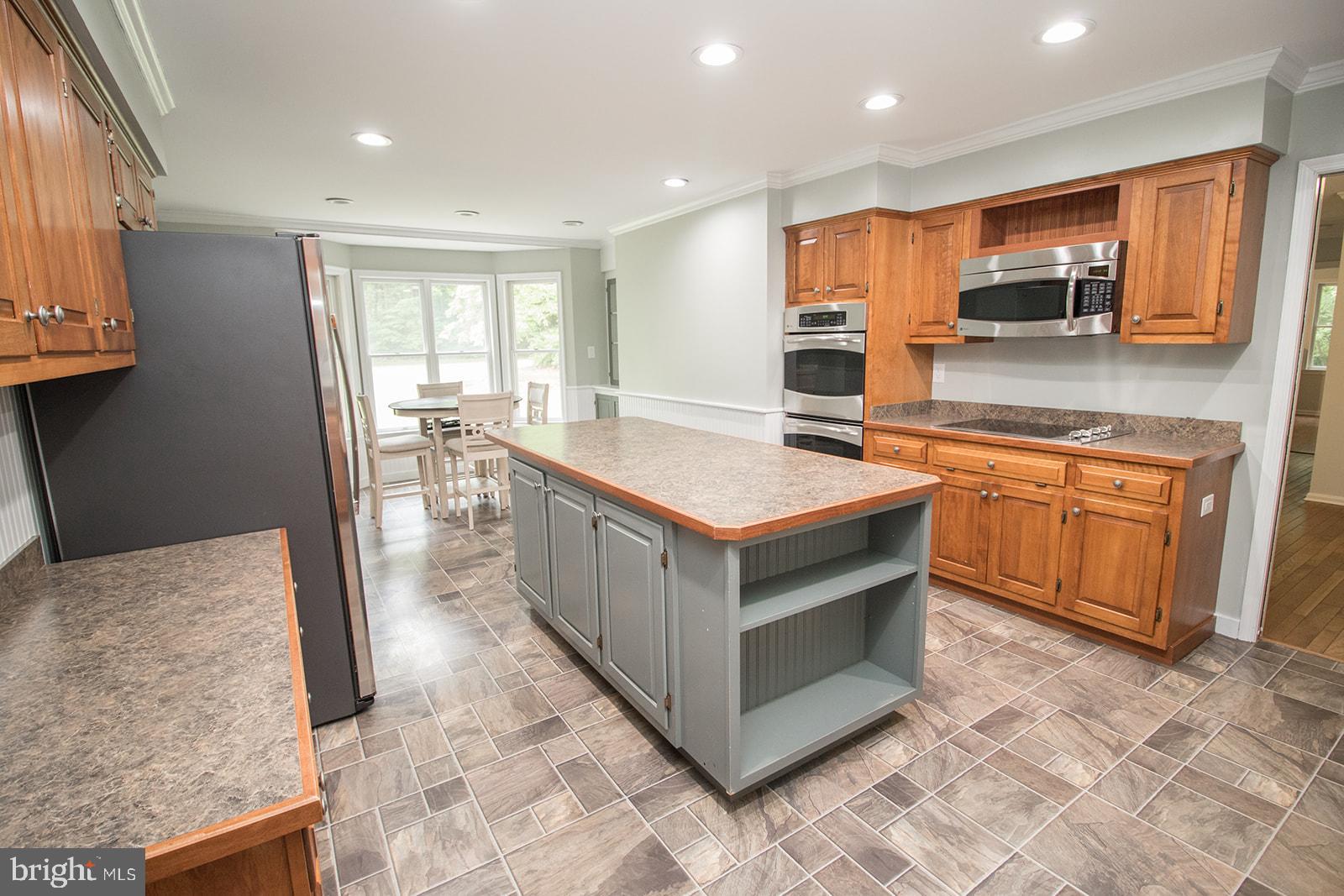 41140 PAW PAW HOLLOW LANE