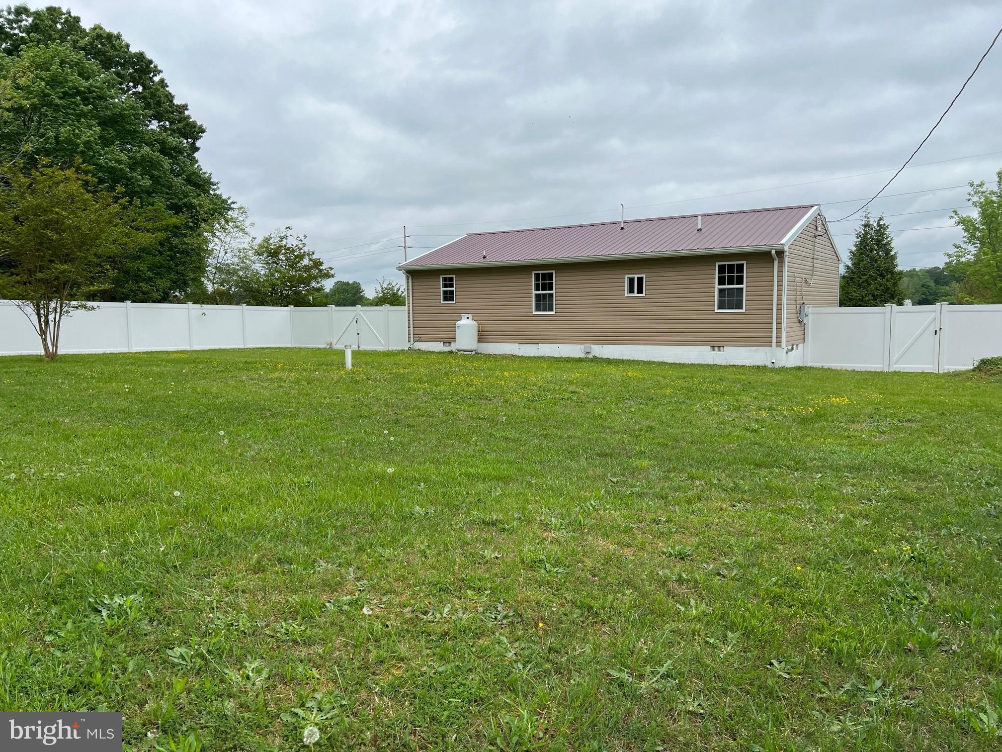48911 CHISLEYTOWN ROAD