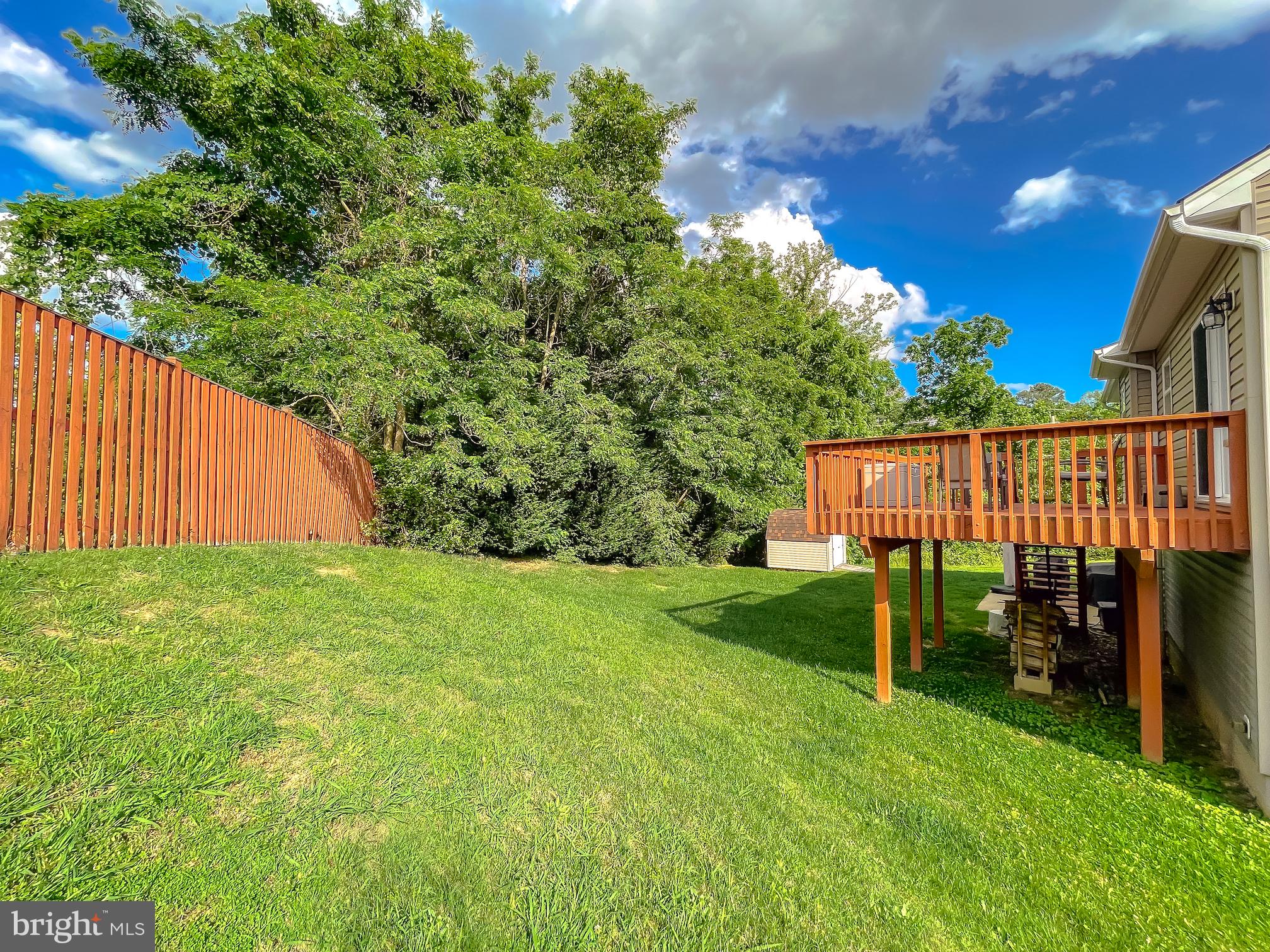 20875 AUTUMN MILL COURT