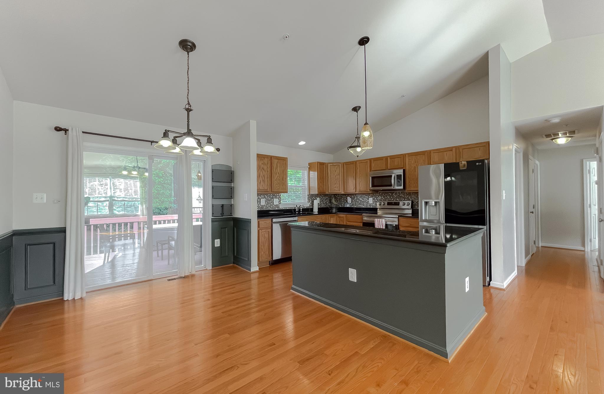 20875 AUTUMN MILL COURT