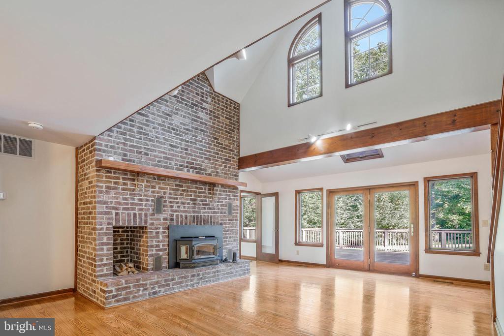 47795 IVY HILL LANE