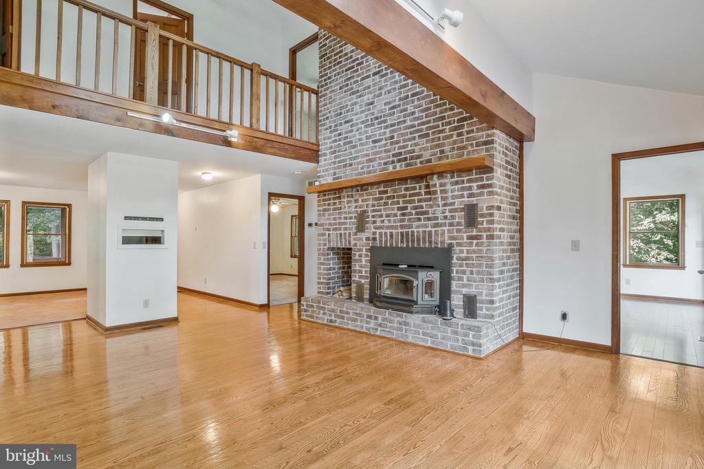 47795 IVY HILL LANE