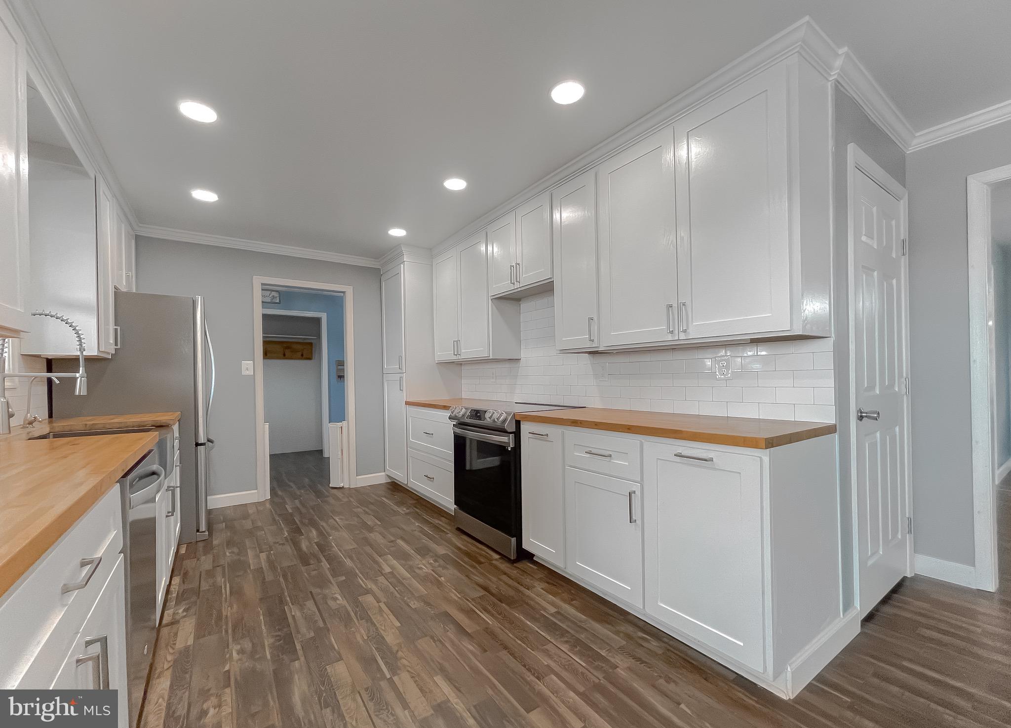 22909 CEDAR LANE ROAD