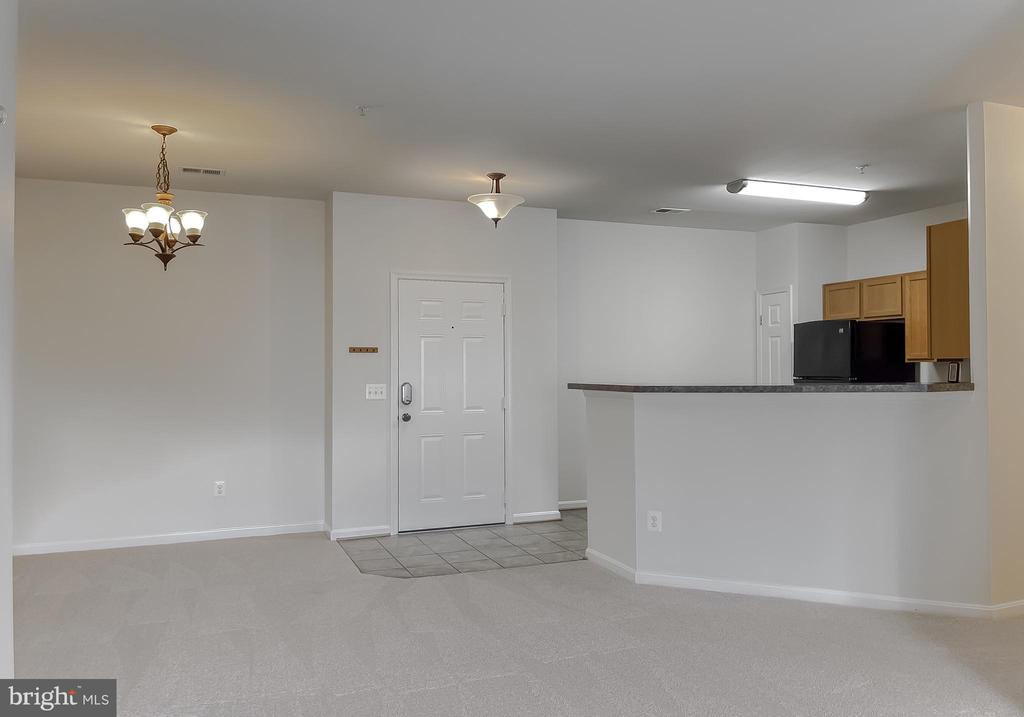 23560 F D R BOULEVARD Unit: 305
