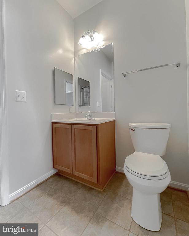 23560 F D R BOULEVARD Unit: 305