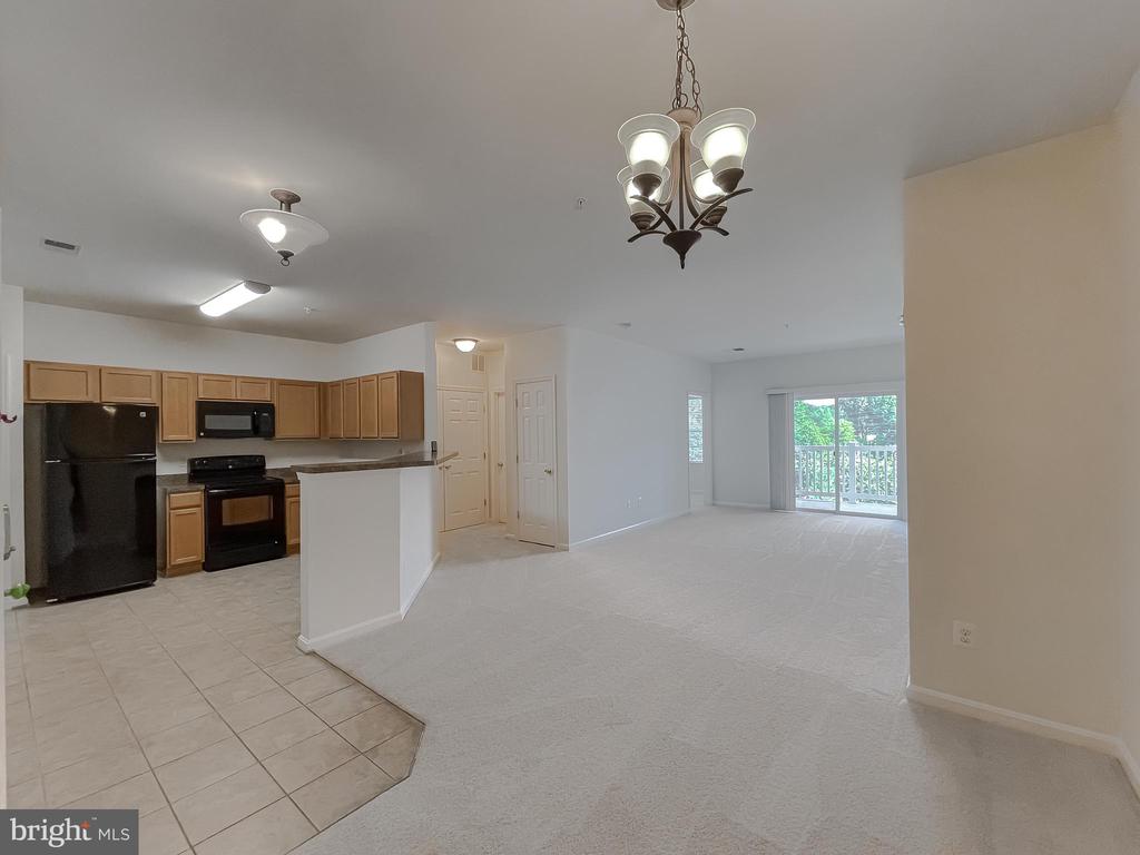 23560 F D R BOULEVARD Unit: 305