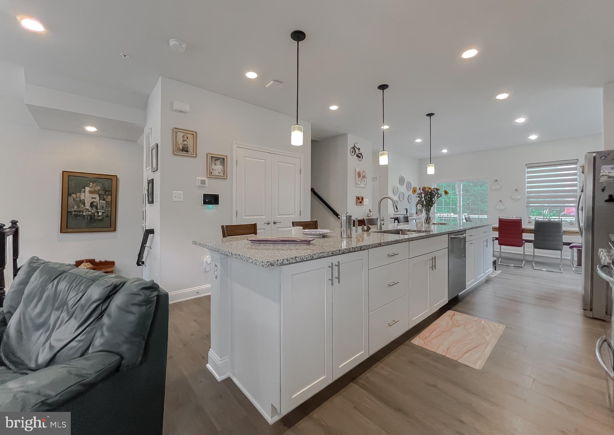 23824 MYRTLE GLEN WAY