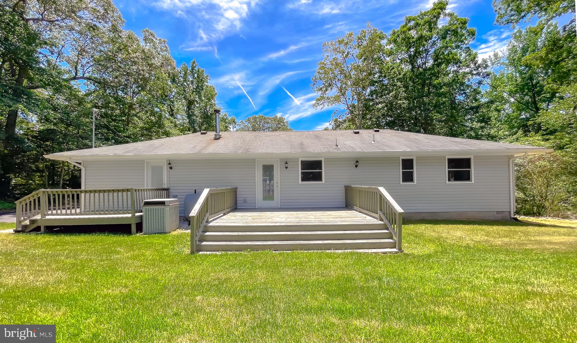 45558 POPLAR LANE