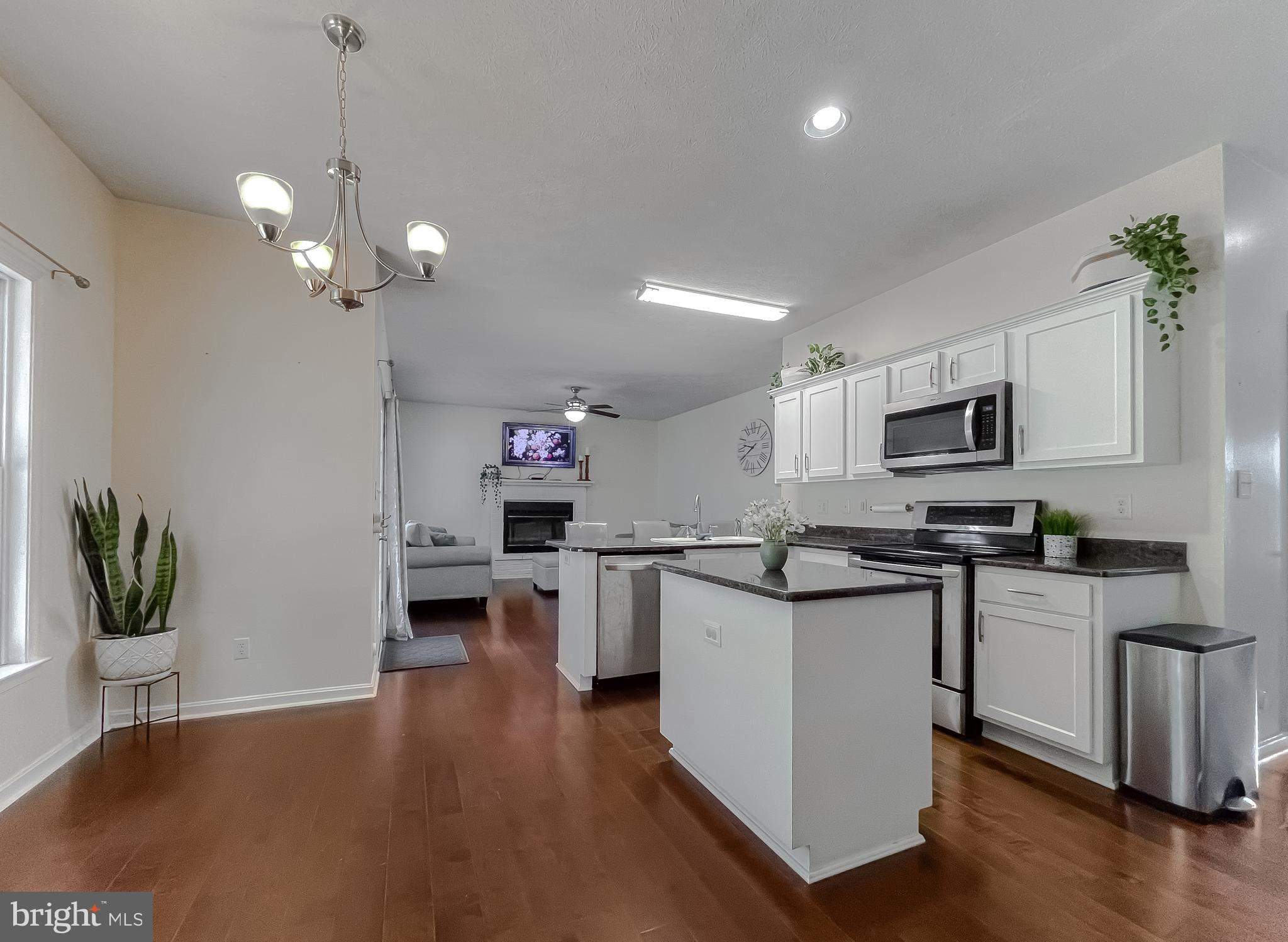 22425 GREENVIEW PARKWAY