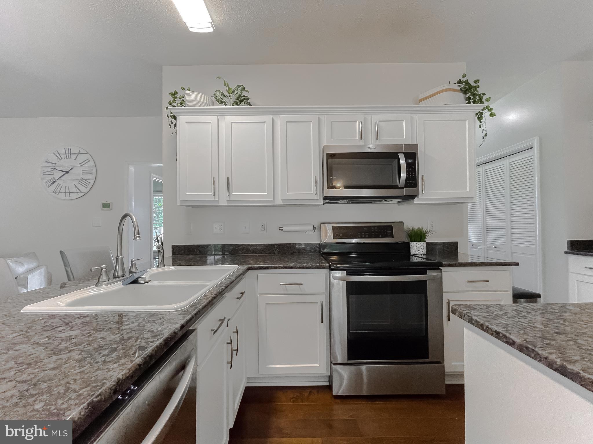 22425 GREENVIEW PARKWAY