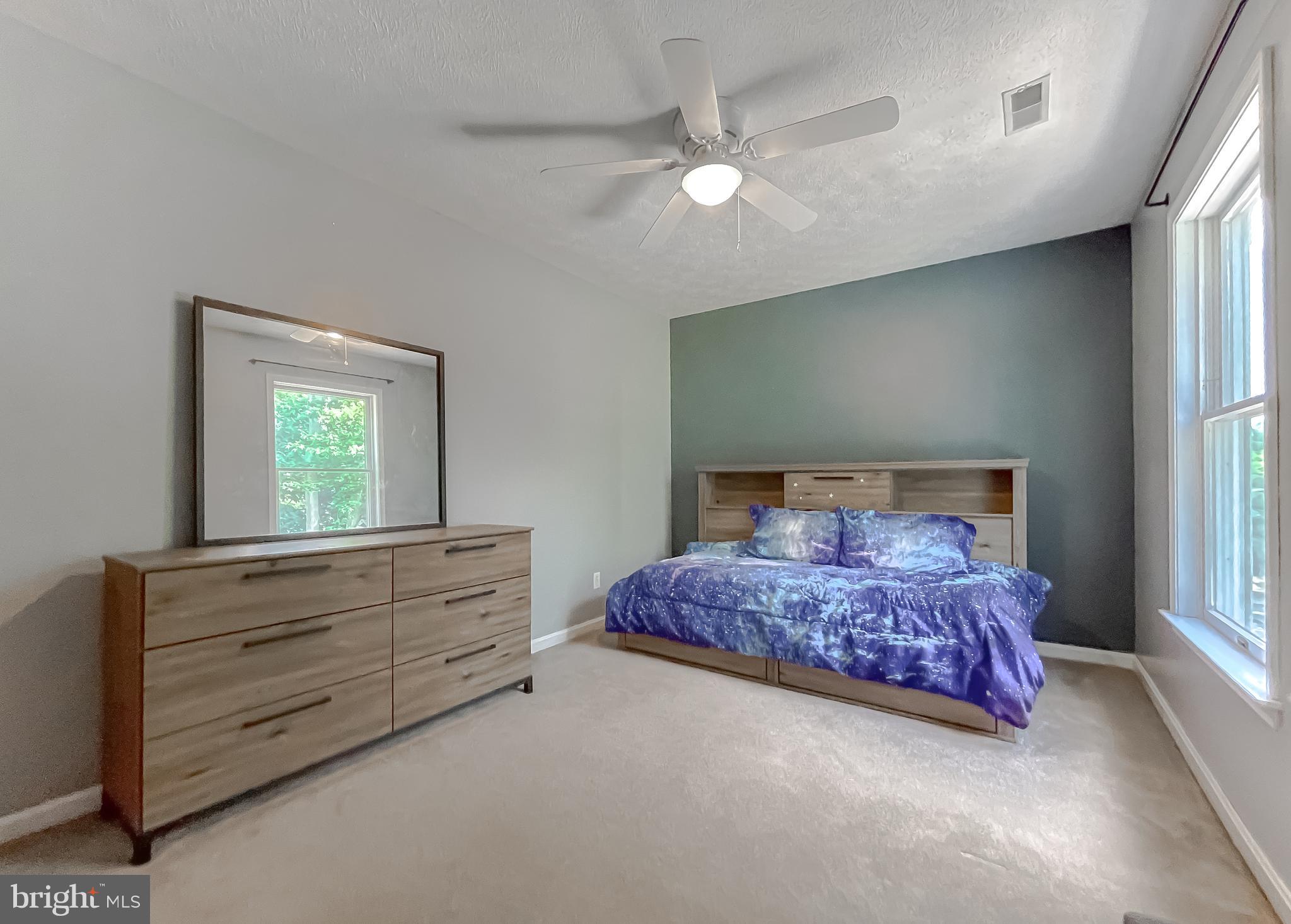 22425 GREENVIEW PARKWAY