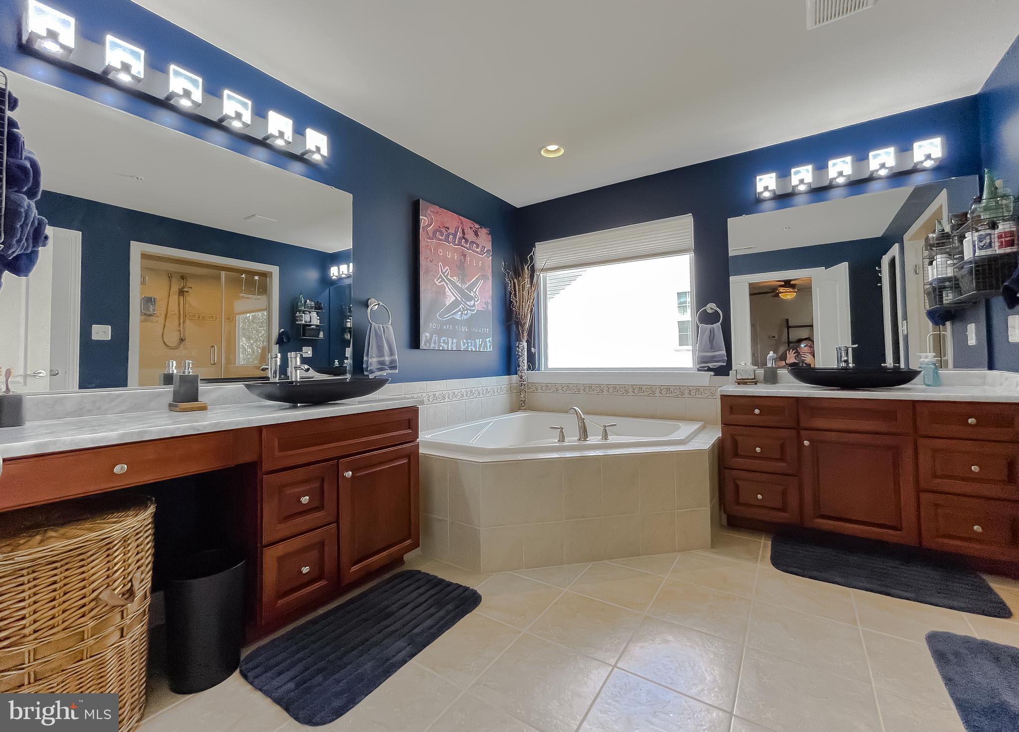 24682 BROAD CREEK DRIVE