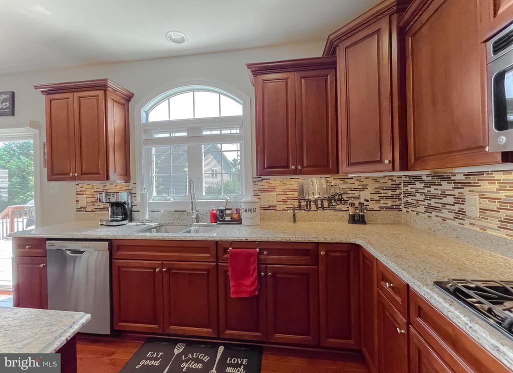 24682 BROAD CREEK DRIVE