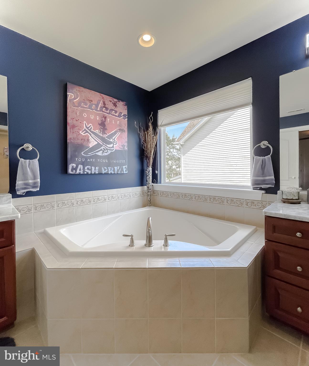 24682 BROAD CREEK DRIVE