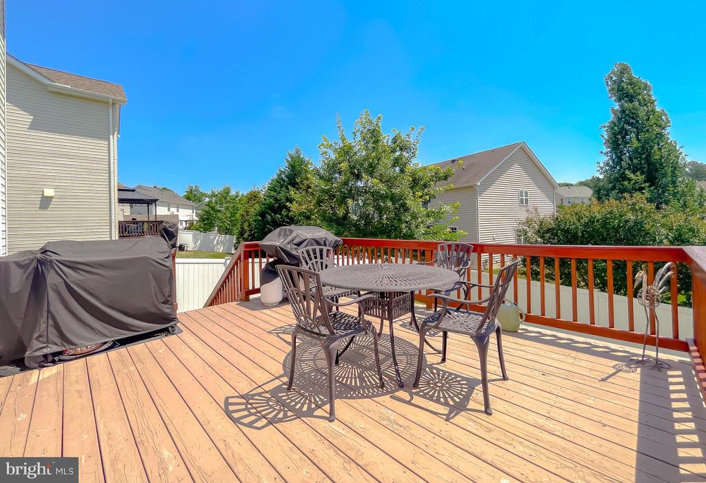 24682 BROAD CREEK DRIVE