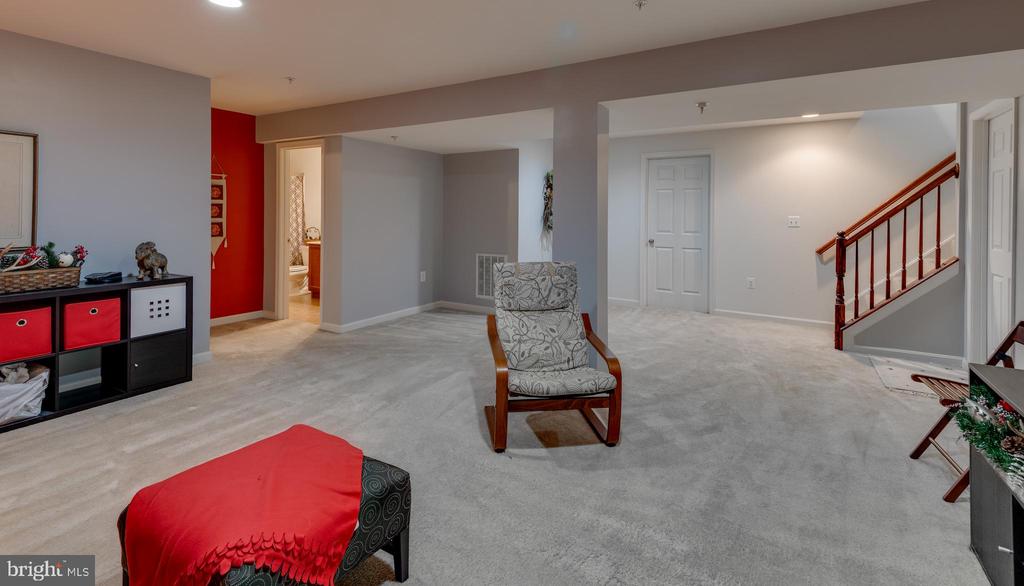 46118 SEABISCUIT COURT