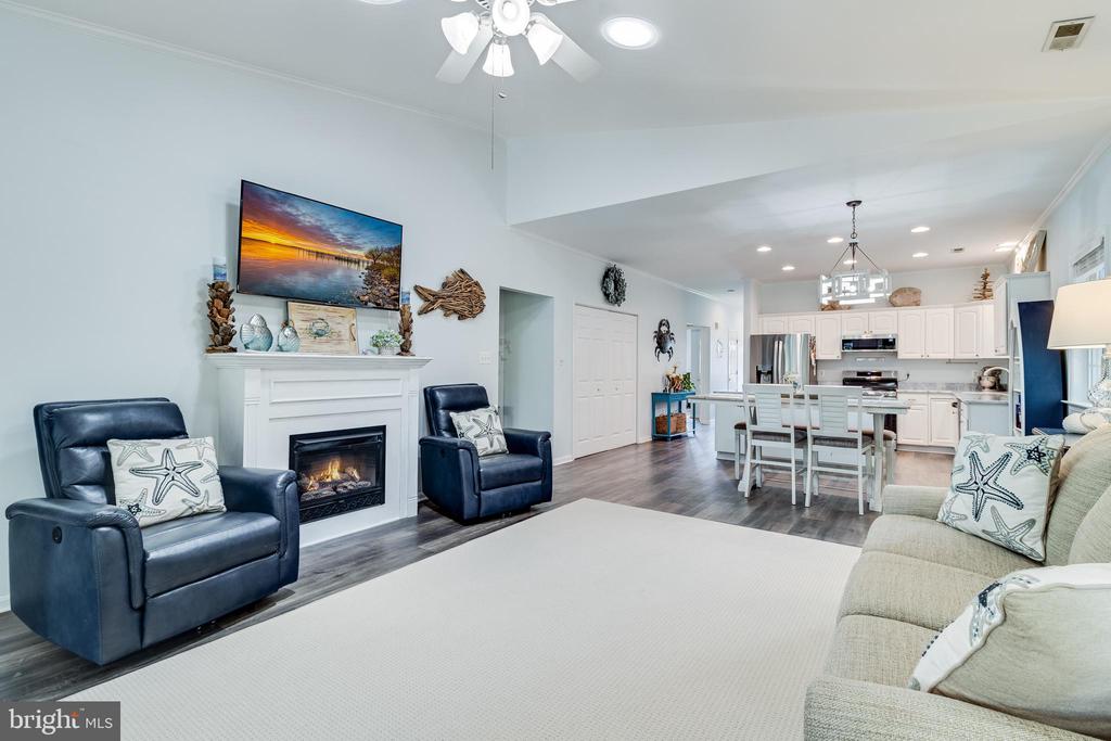 17288 CRAB POT LANE