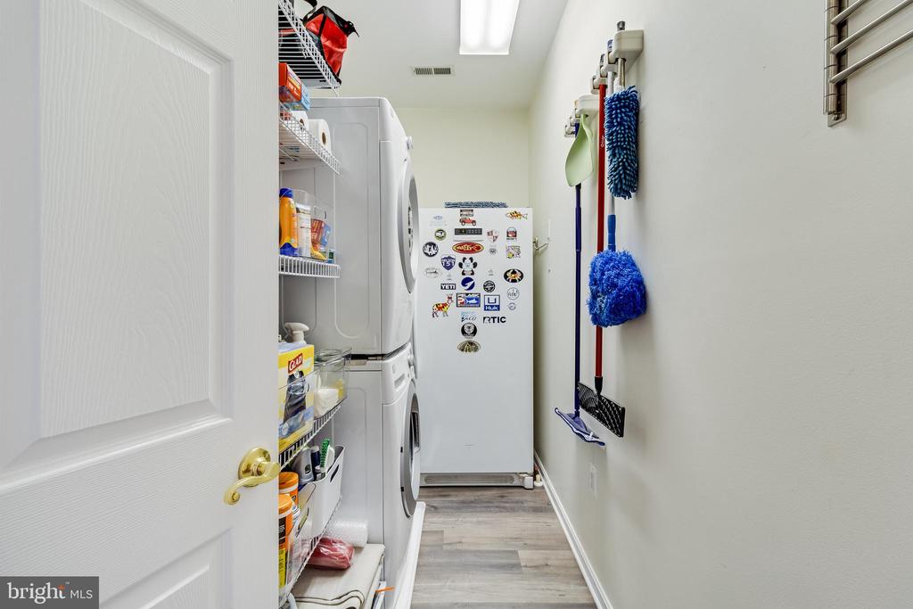 17288 CRAB POT LANE