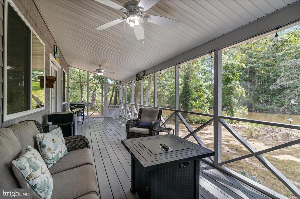 17288 CRAB POT LANE