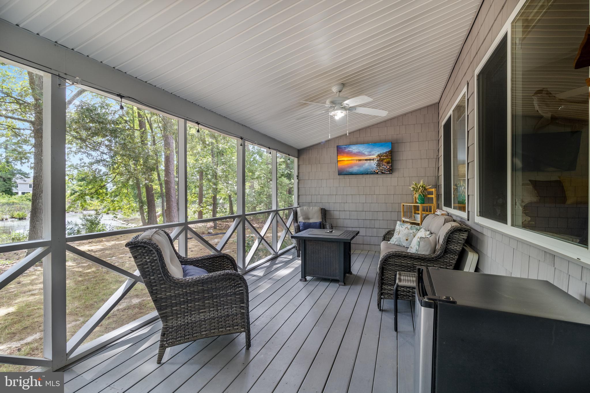 17288 CRAB POT LANE