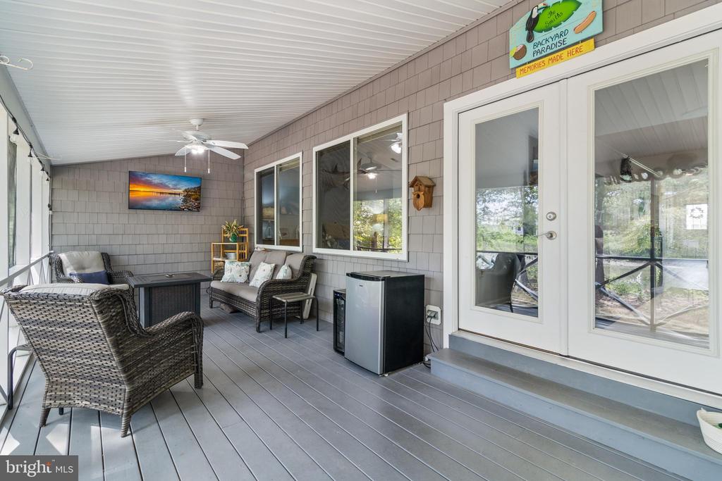 17288 CRAB POT LANE