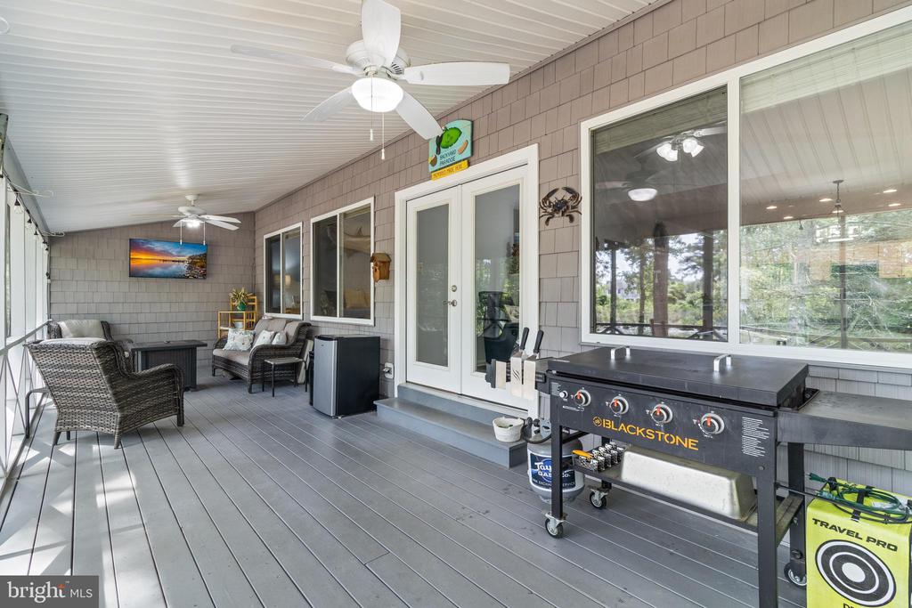 17288 CRAB POT LANE