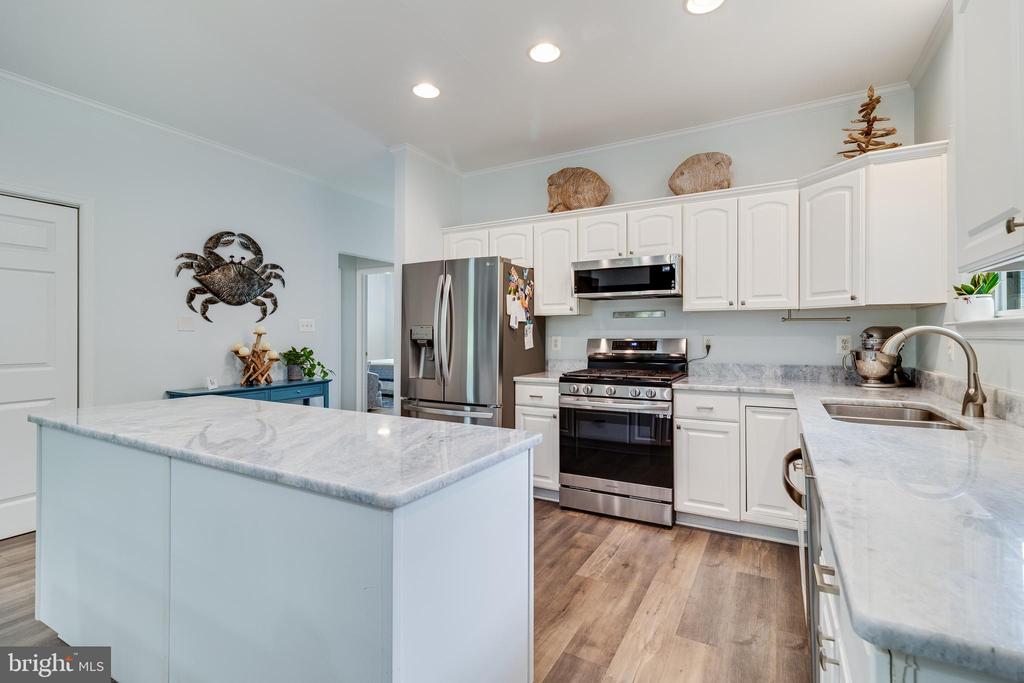 17288 CRAB POT LANE
