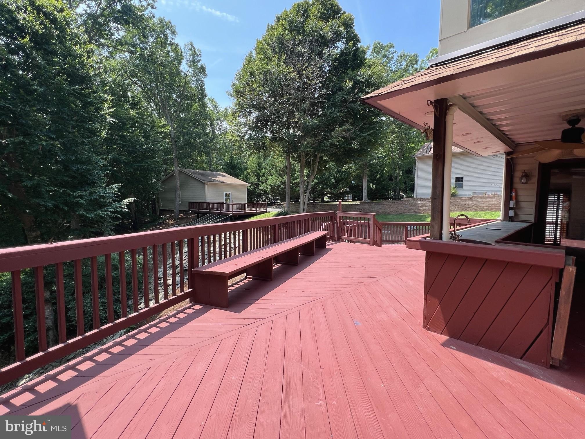 20070 MANOR DRIVE