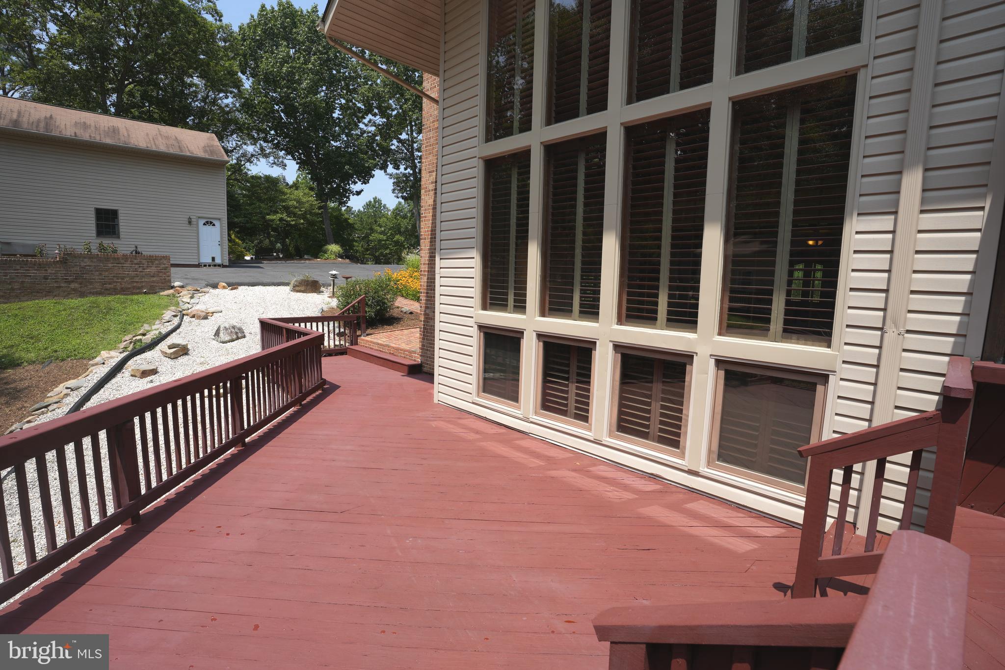 20070 MANOR DRIVE