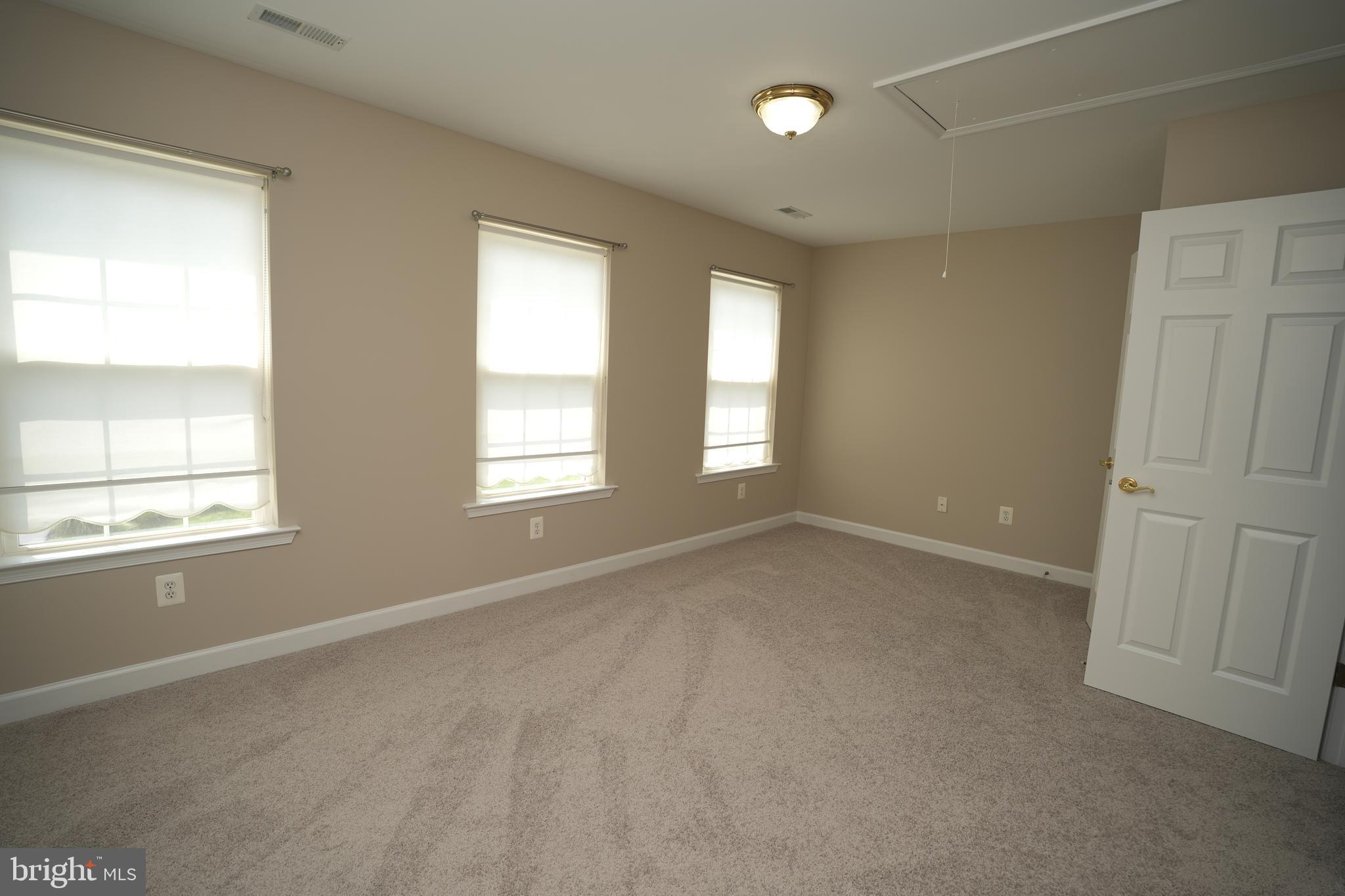 22266 ORCHARD COURT