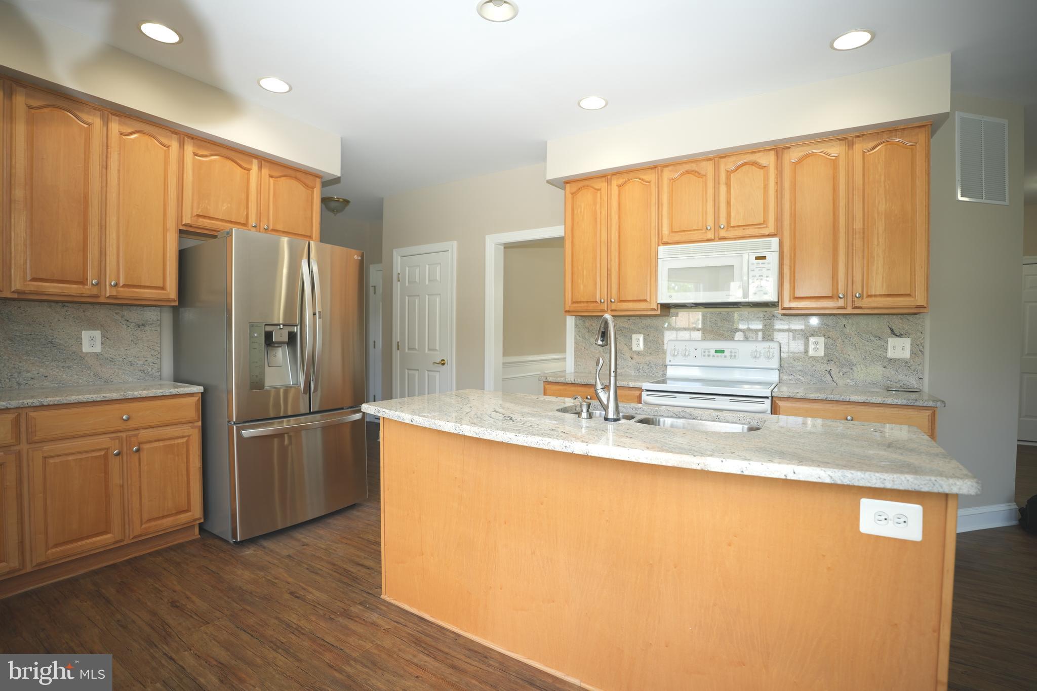 22266 ORCHARD COURT