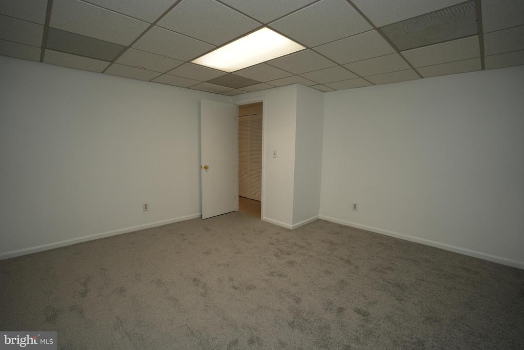 17348 WHITAKER COURT