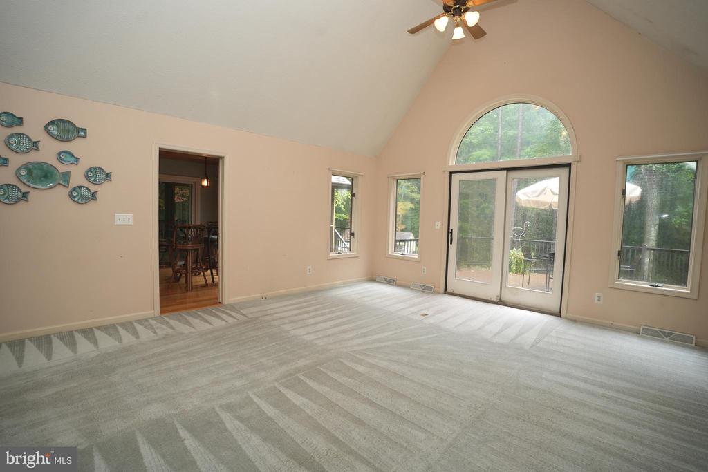17348 WHITAKER COURT