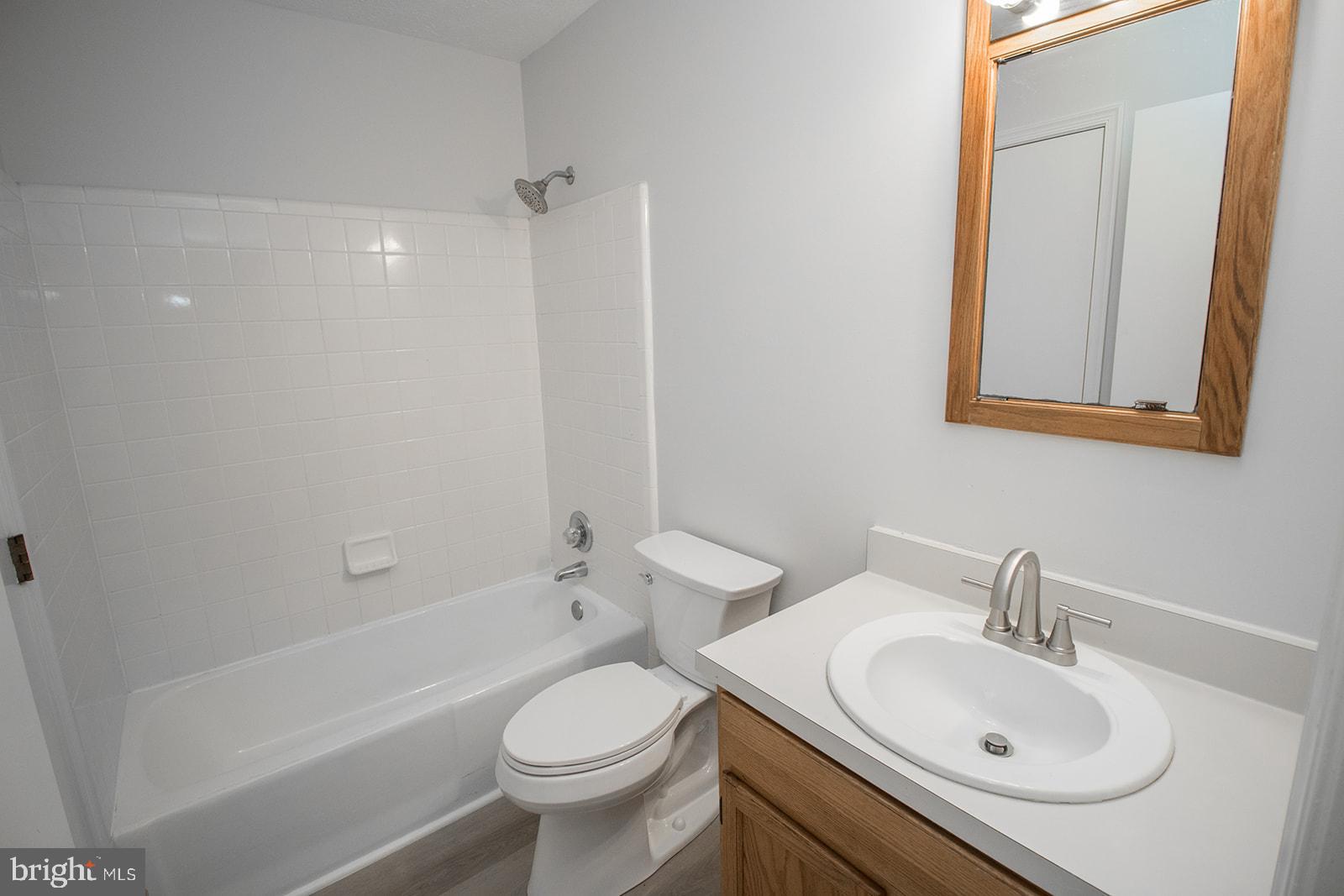 44792 LOCUST RIDGE COURT 850