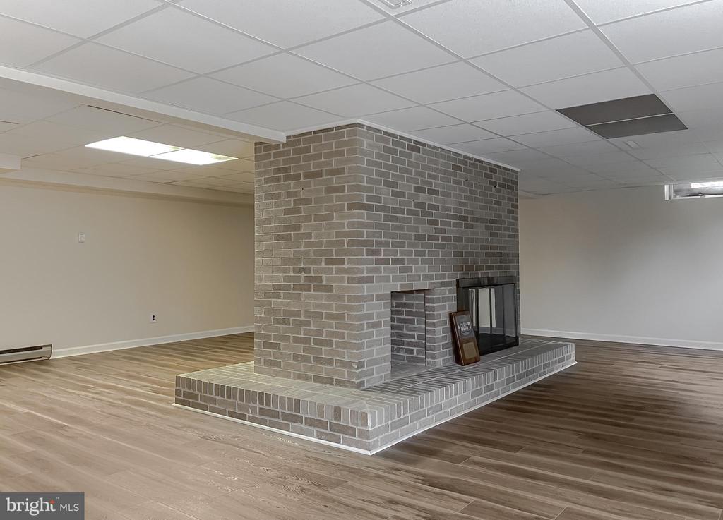 40688 S 40 DRIVE