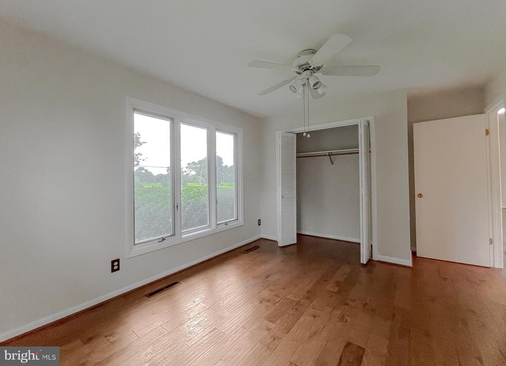40688 S 40 DRIVE