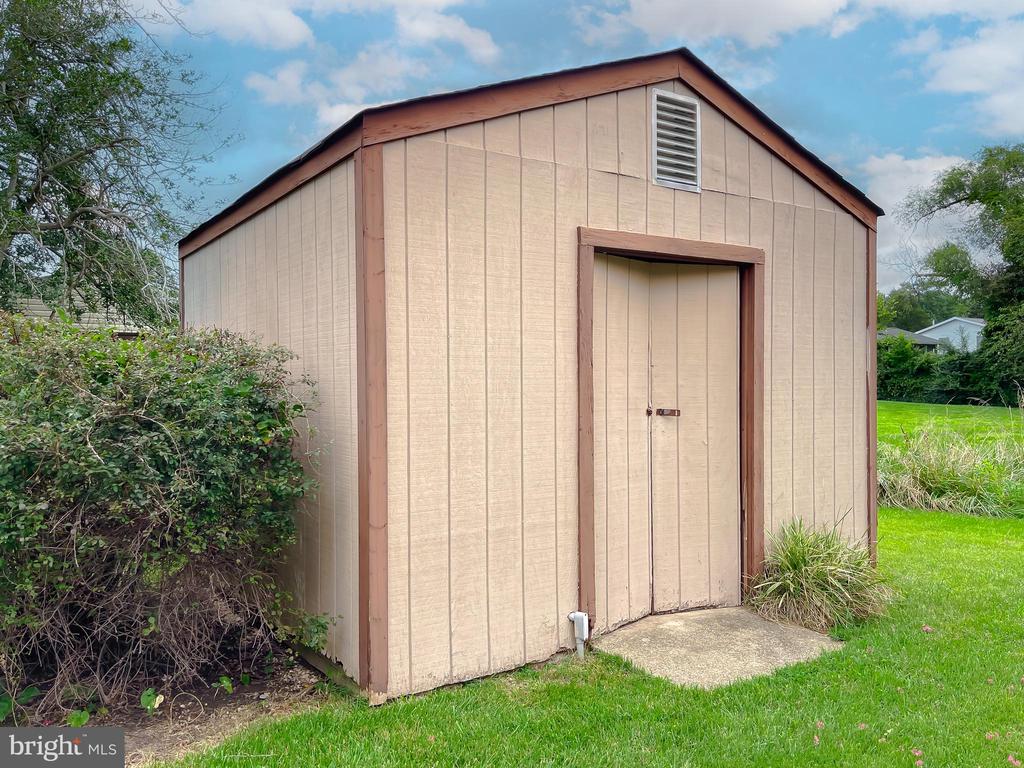 40688 S 40 DRIVE