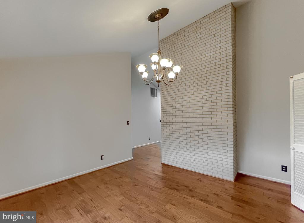 40688 S 40 DRIVE