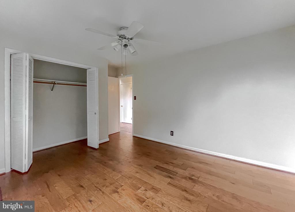 40688 S 40 DRIVE