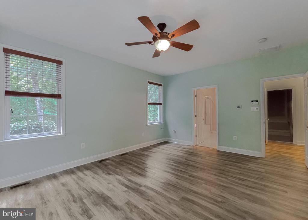 24646 APPLE SAUCE LANE