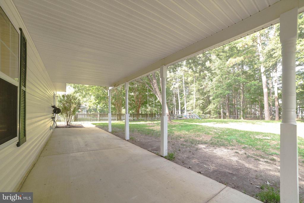 21133 WOODMERE DRIVE
