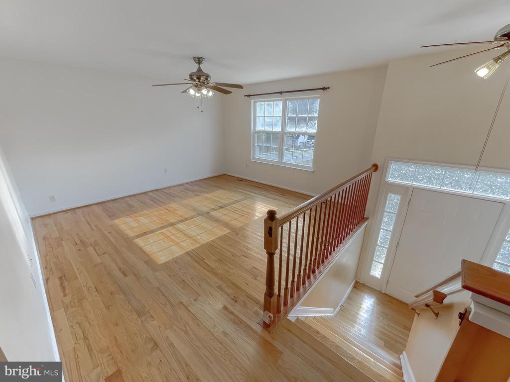 21133 WOODMERE DRIVE
