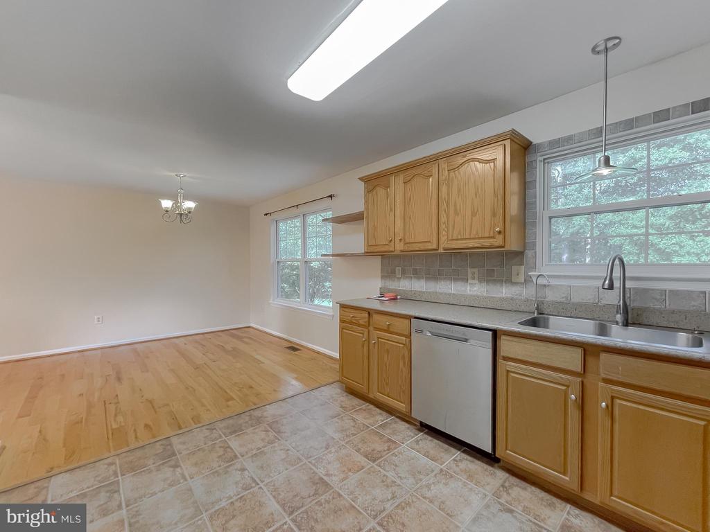 21133 WOODMERE DRIVE