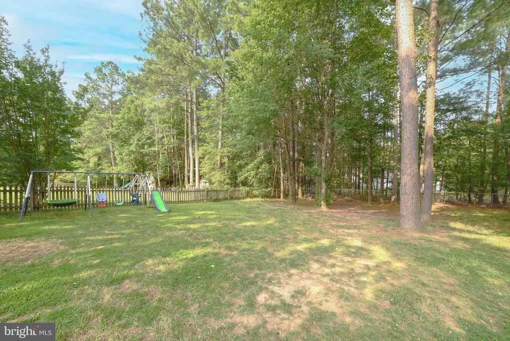 21133 WOODMERE DRIVE