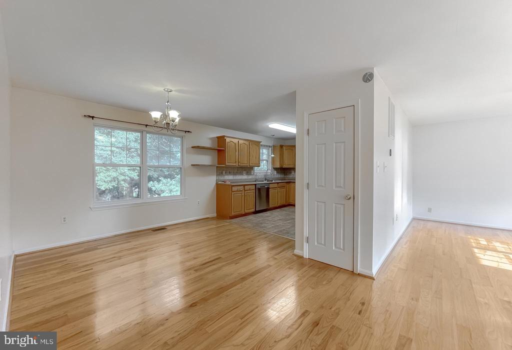 21133 WOODMERE DRIVE