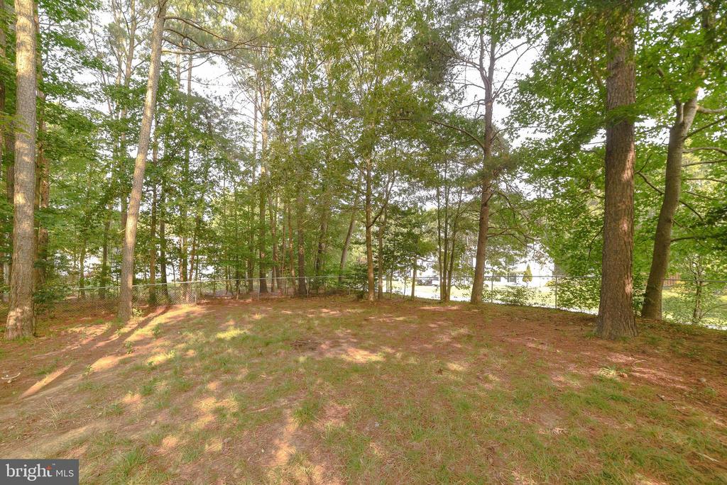 21133 WOODMERE DRIVE
