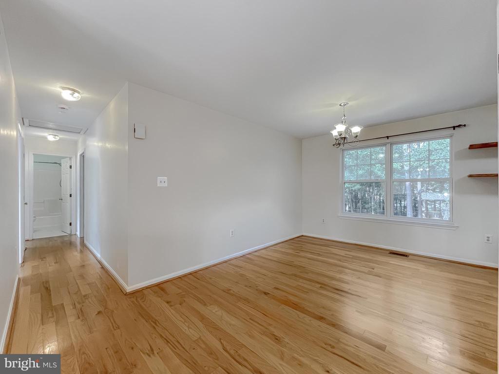 21133 WOODMERE DRIVE