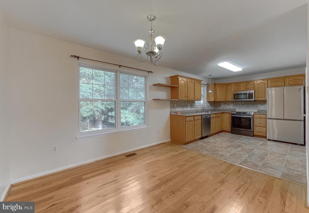21133 WOODMERE DRIVE