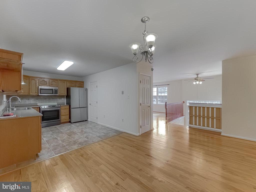 21133 WOODMERE DRIVE