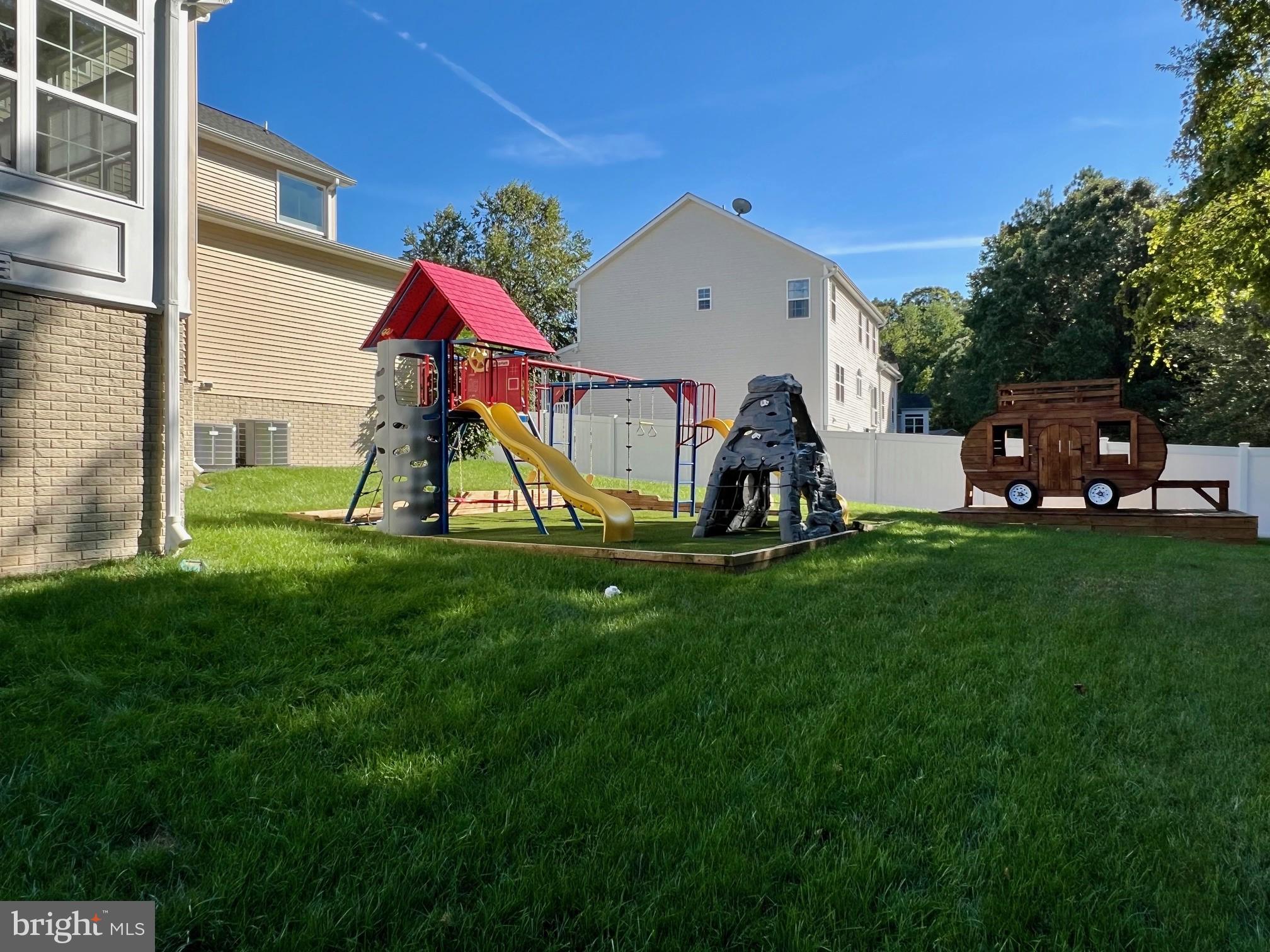 23749 COVENTRY DRIVE